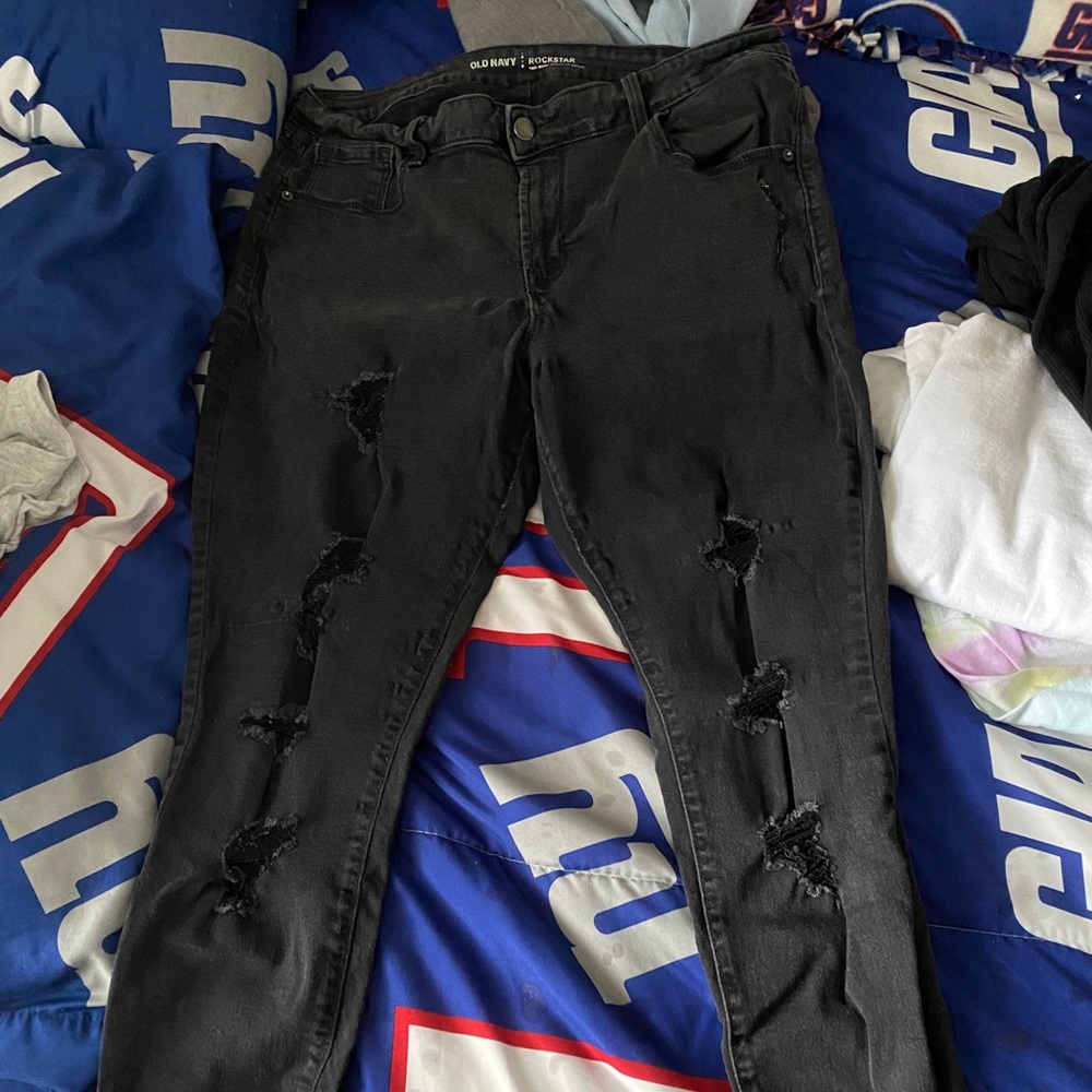 Distressed Skinny Jeans